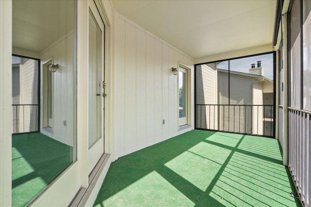 706 PARK DE VILLE PL, Columbia, MO 65203