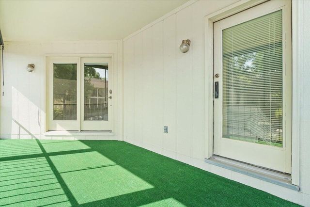 706 PARK DE VILLE PL, Columbia, MO 65203