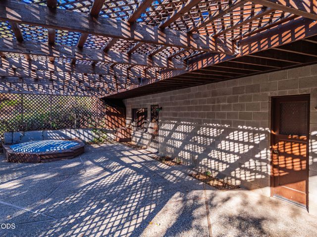 1618 Azalea Drive, Grants Pass, OR 97526