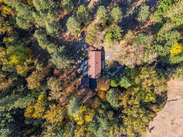 1618 Azalea Drive, Grants Pass, OR 97526