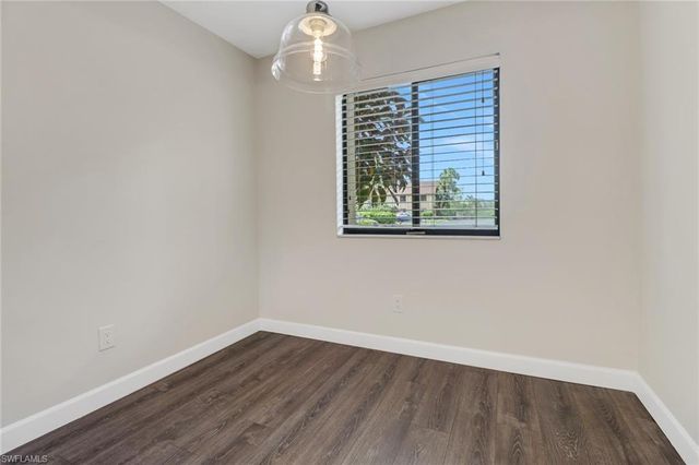 7115 Lakeridge CT 110, Fort Myers, FL 33907