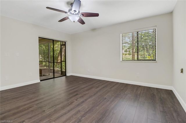 7115 Lakeridge CT 110, Fort Myers, FL 33907