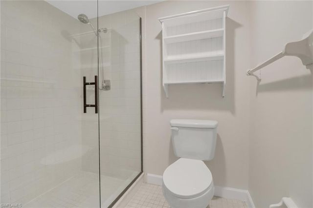 7115 Lakeridge CT 110, Fort Myers, FL 33907