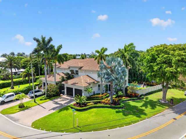 2844 NE 26th Avenue, Lighthouse Point, FL 33064