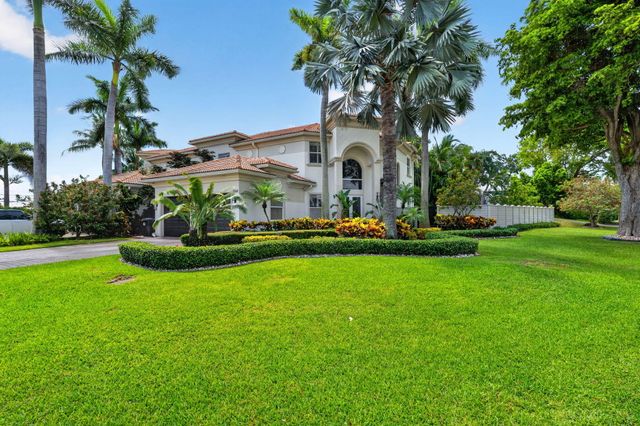 2844 NE 26th Avenue, Lighthouse Point, FL 33064