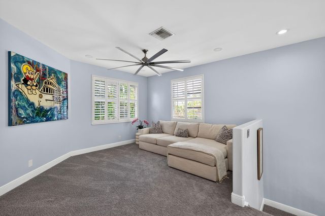 2844 NE 26th Avenue, Lighthouse Point, FL 33064