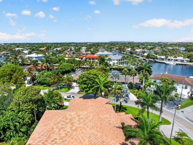 2844 NE 26th Avenue, Lighthouse Point, FL 33064