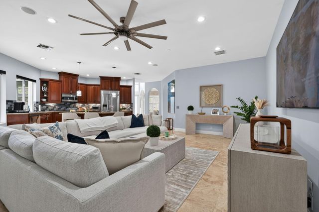 2844 NE 26th Avenue, Lighthouse Point, FL 33064