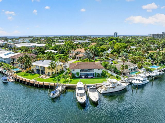 2844 NE 26th Avenue, Lighthouse Point, FL 33064