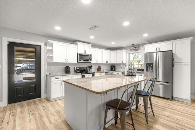 2940 NE 49TH STREET, Ocala, FL 34479