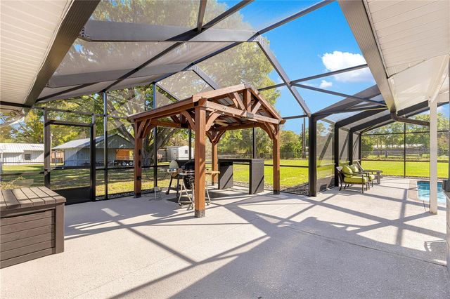 2940 NE 49TH STREET, Ocala, FL 34479