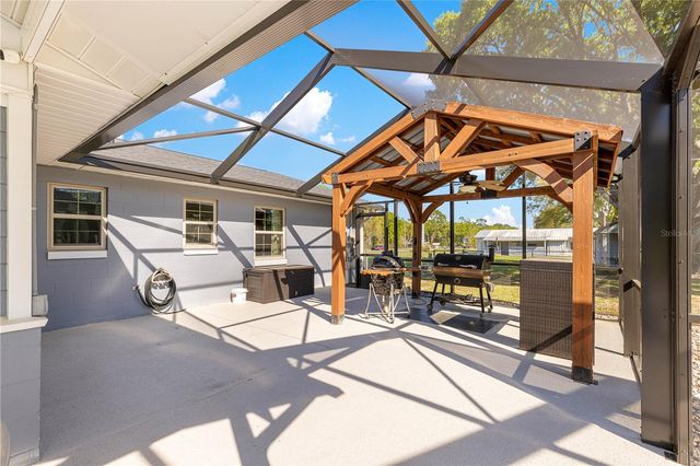 2940 NE 49TH STREET, Ocala, FL 34479