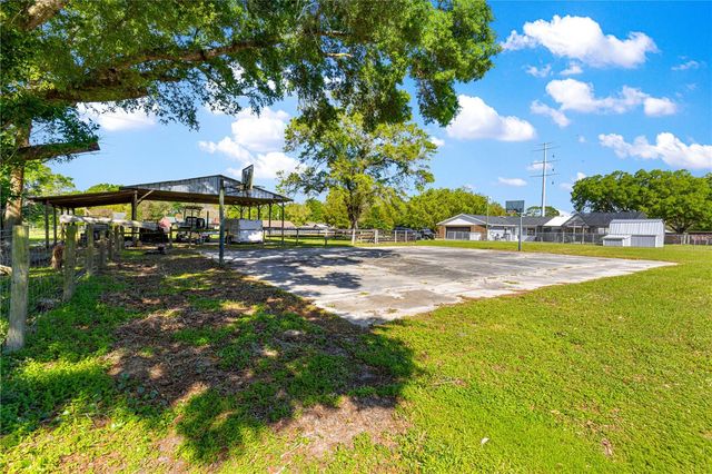 2940 NE 49TH STREET, Ocala, FL 34479