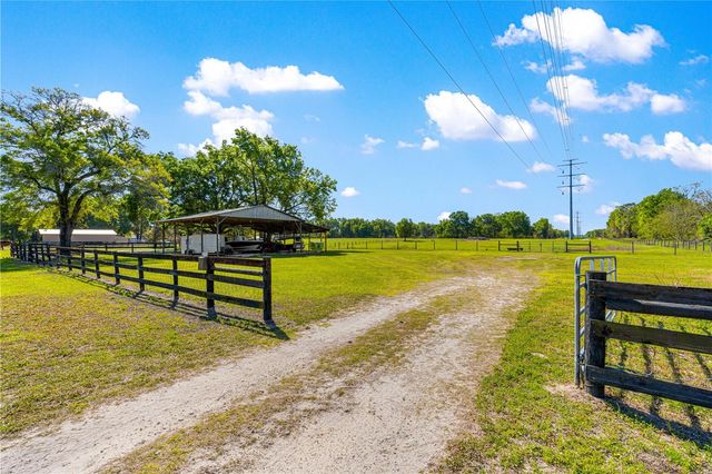 2940 NE 49TH STREET, Ocala, FL 34479