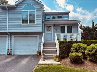 11 College Hill Road 5A, Warwick, RI 02886
