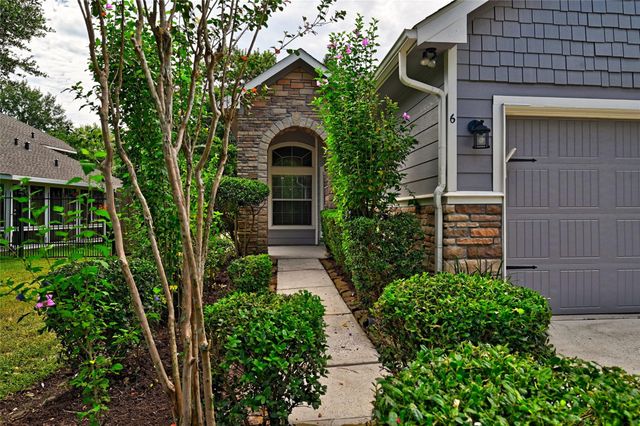 6 Windsor Bridge Drive, Conroe, TX 77384