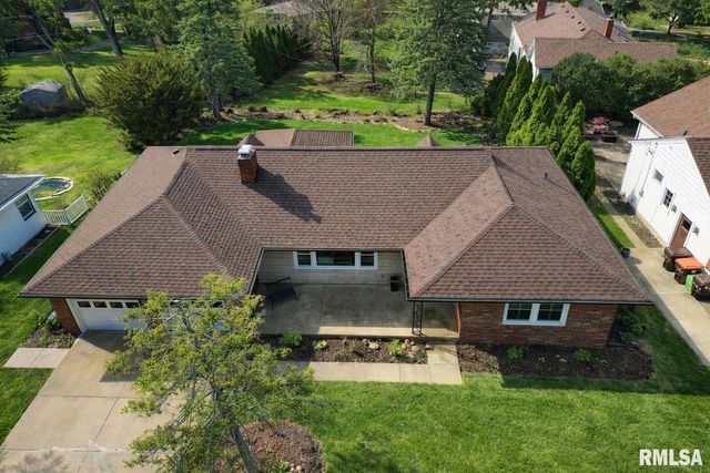 326 W KNOLL CREST Drive, Peoria, IL 61614