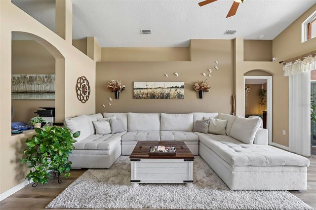 2708 VALENCIA GROVE DRIVE, Valrico, FL 33596