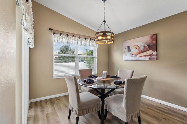 2708 VALENCIA GROVE DRIVE, Valrico, FL 33596