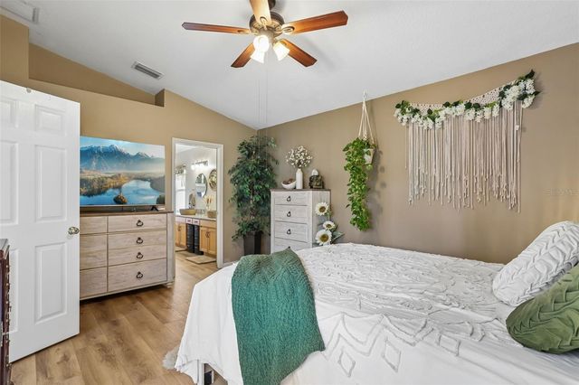 2708 VALENCIA GROVE DRIVE, Valrico, FL 33596