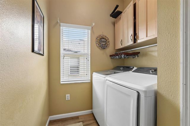 2708 VALENCIA GROVE DRIVE, Valrico, FL 33596