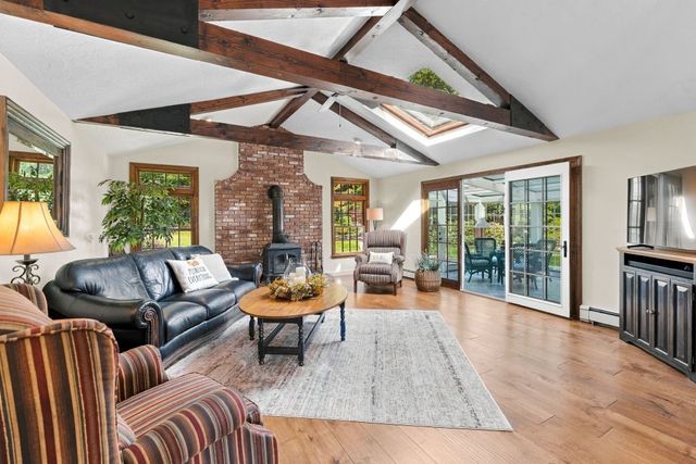447 Fairview Avenue, Rehoboth, MA 02769