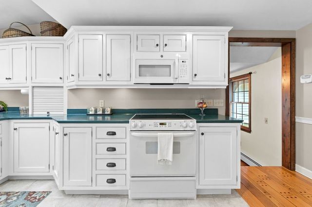 447 Fairview Avenue, Rehoboth, MA 02769