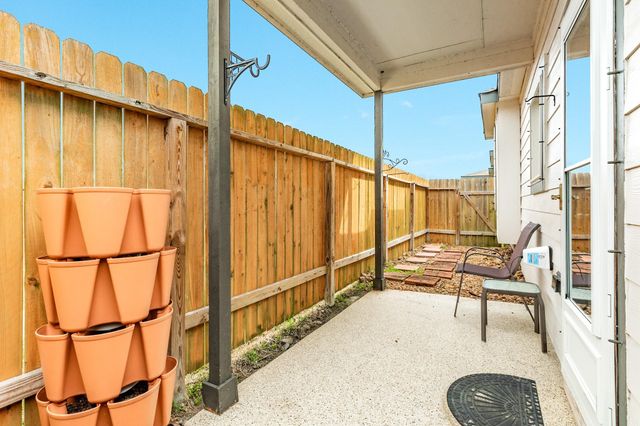 7117 Elgin Street, Pearland, TX 77584