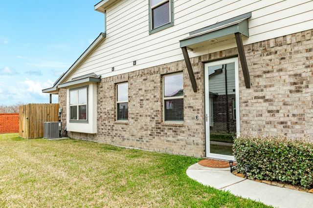 7117 Elgin Street, Pearland, TX 77584