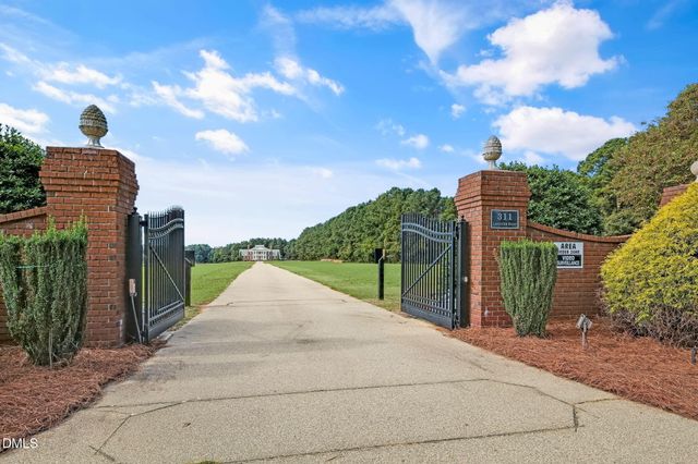 311 Lassiter Road, Four Oaks, NC 27524