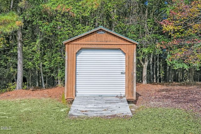 311 Lassiter Road, Four Oaks, NC 27524