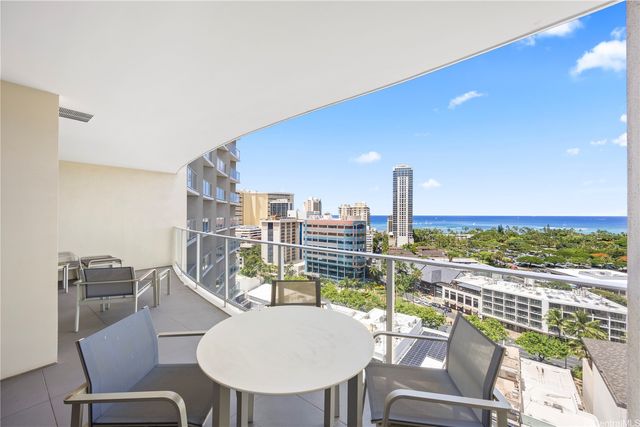 2139 Kuhio Avenue 1705, Honolulu, HI 96815