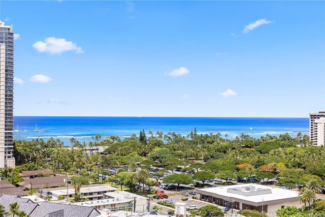 2139 Kuhio Avenue 1705, Honolulu, HI 96815
