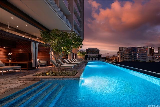 2139 Kuhio Avenue 1705, Honolulu, HI 96815