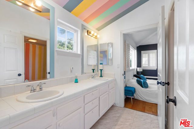 736 Oxford Avenue, Marina Del Rey, CA 90292