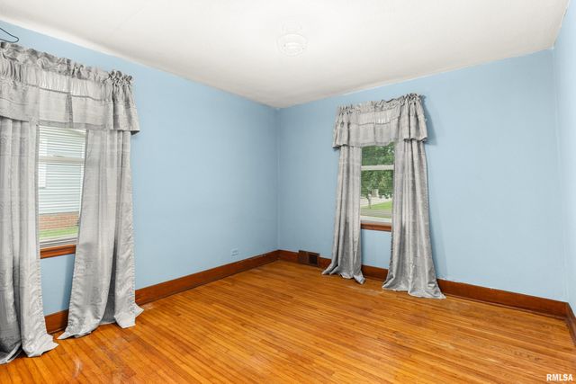 116 LAKEWOOD Avenue, East Peoria, IL 61611