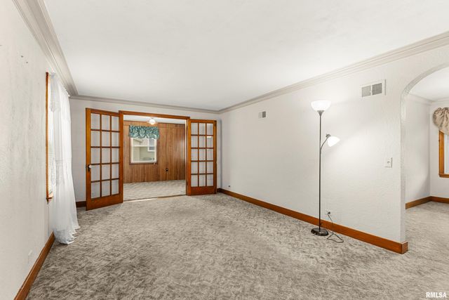 116 LAKEWOOD Avenue, East Peoria, IL 61611