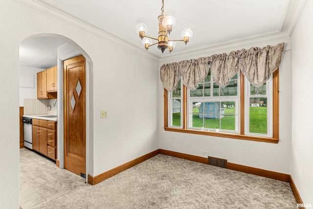 116 LAKEWOOD Avenue, East Peoria, IL 61611