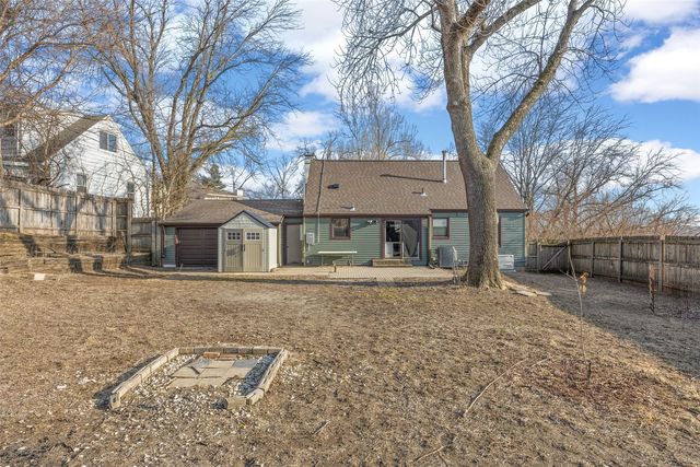 4018 Dalewood Avenue SE, Cedar Rapids, IA 52403