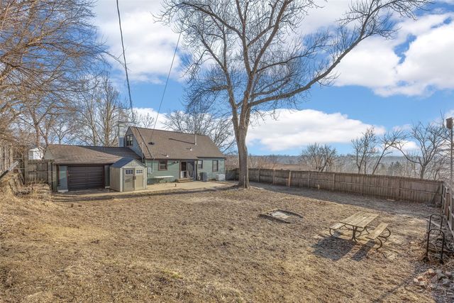 4018 Dalewood Avenue SE, Cedar Rapids, IA 52403