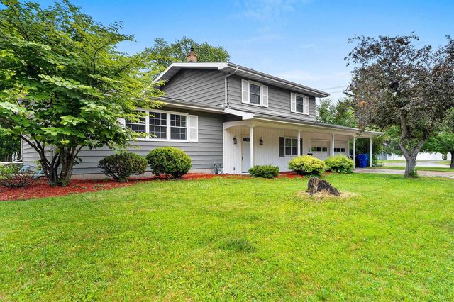 1618 S RIVERDALE DRIVE, Appleton, WI 54914