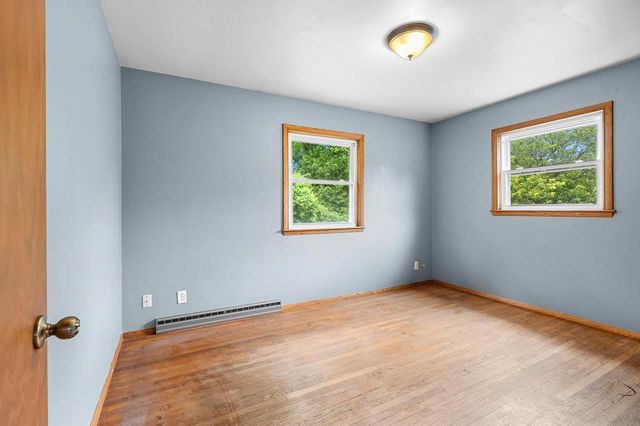 1618 S RIVERDALE DRIVE, Appleton, WI 54914