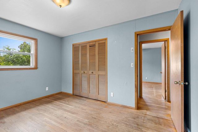 1618 S RIVERDALE DRIVE, Appleton, WI 54914
