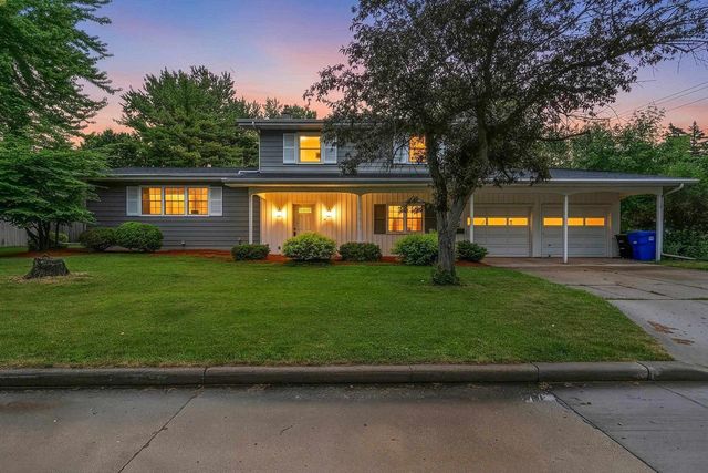1618 S RIVERDALE DRIVE, Appleton, WI 54914