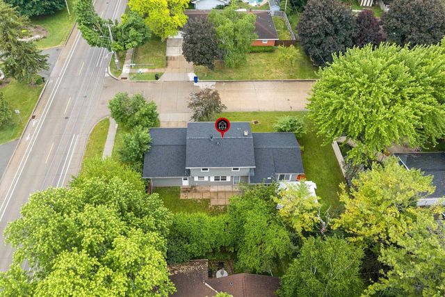 1618 S RIVERDALE DRIVE, Appleton, WI 54914