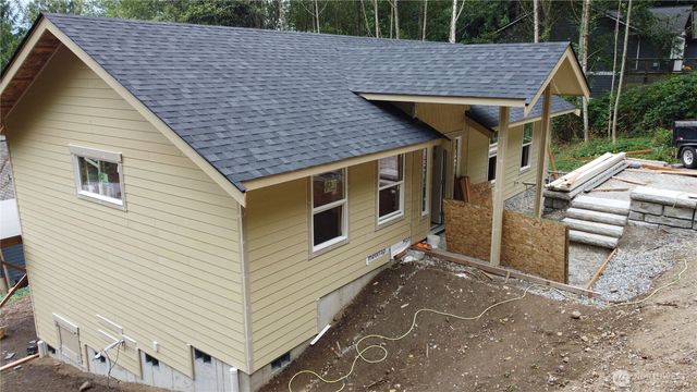 392 W Alder Drive, Sedro Woolley, WA 98284