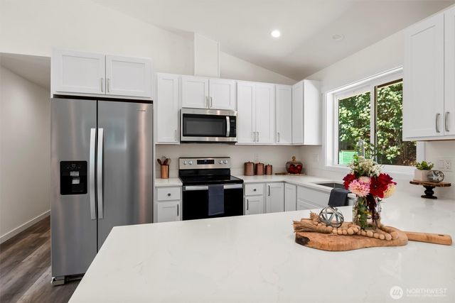 392 W Alder Drive, Sedro Woolley, WA 98284
