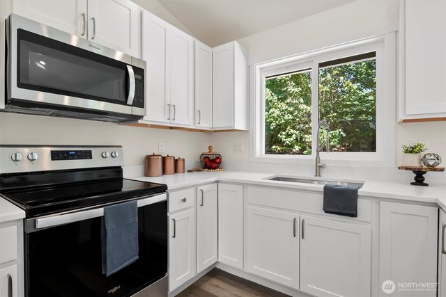 392 W Alder Drive, Sedro Woolley, WA 98284
