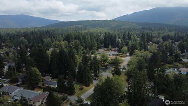 392 W Alder Drive, Sedro Woolley, WA 98284