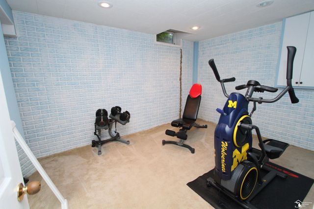 504 Brooks Hollow Court, Dundee Twp, MI 48161